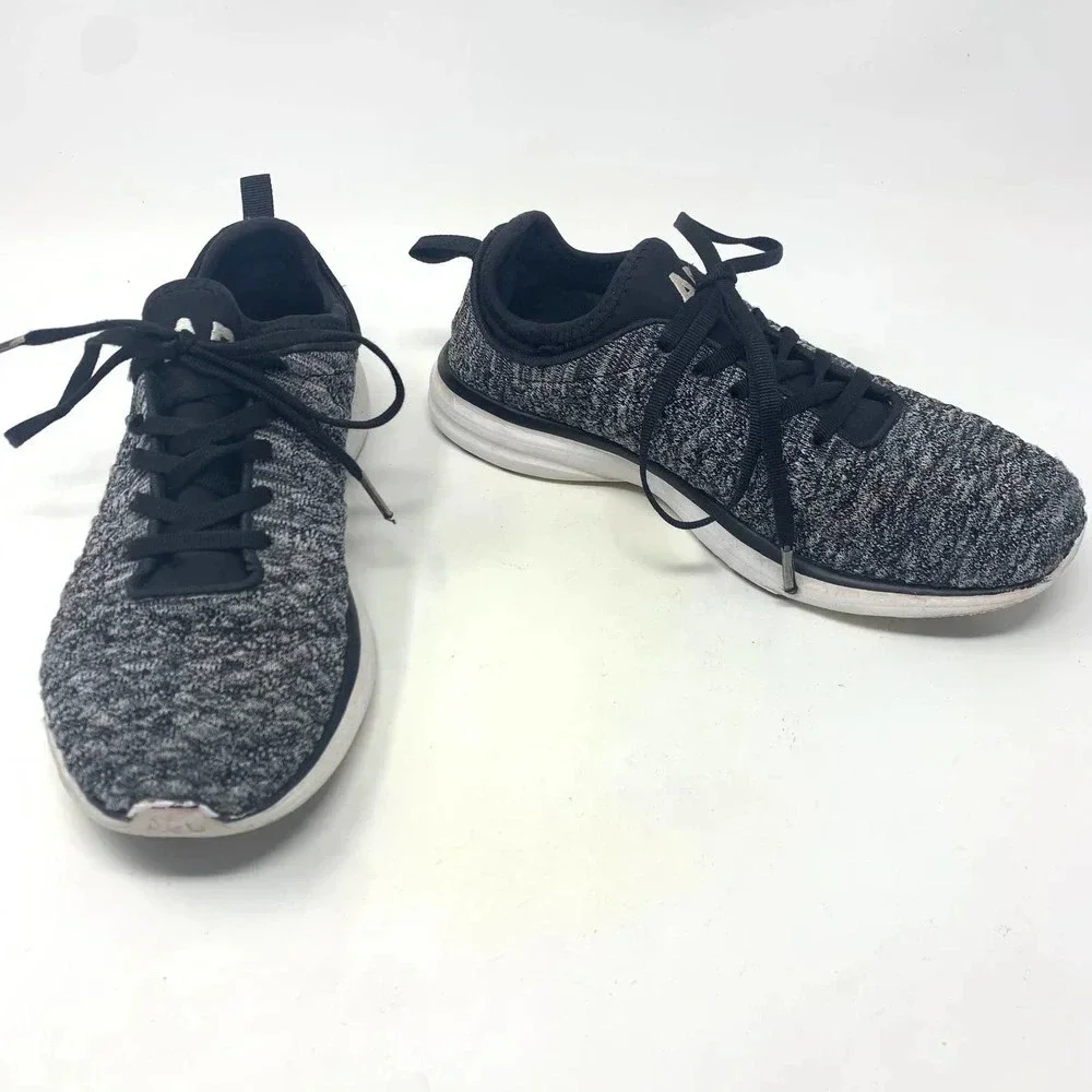 APL TechLoom Phantom Sneakers Shoes Lace-Up Melange Knit Black Gray‎ Size US 8